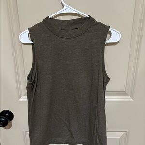 Madewell Sleeveless Mock Neck Business Top. Olive Green